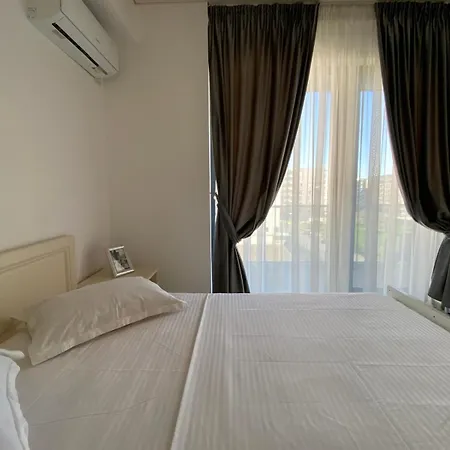 Onix Almar 409 Appartement *